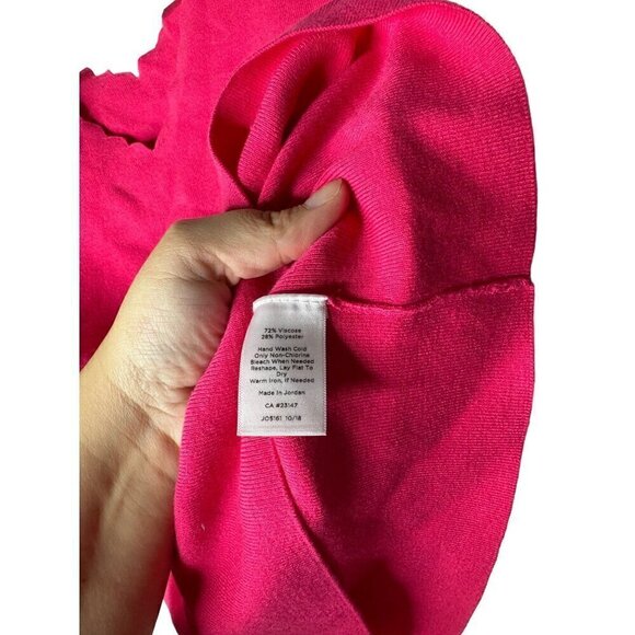 Scalloped Neckline Ribbed Short Sleeve Top Pink - Picture 2 of 3